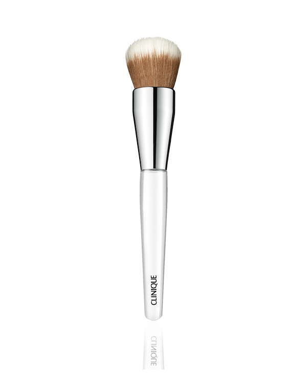 Foundation Buff Brush, Vielseitiger Pinsel mit dichtem Pinselhaar, der die Foundation ebenmäßig auf die Haut aufträgt.